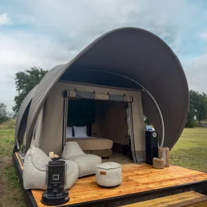 Tenda Glamping Personalizzabile – Lusso nella Natura