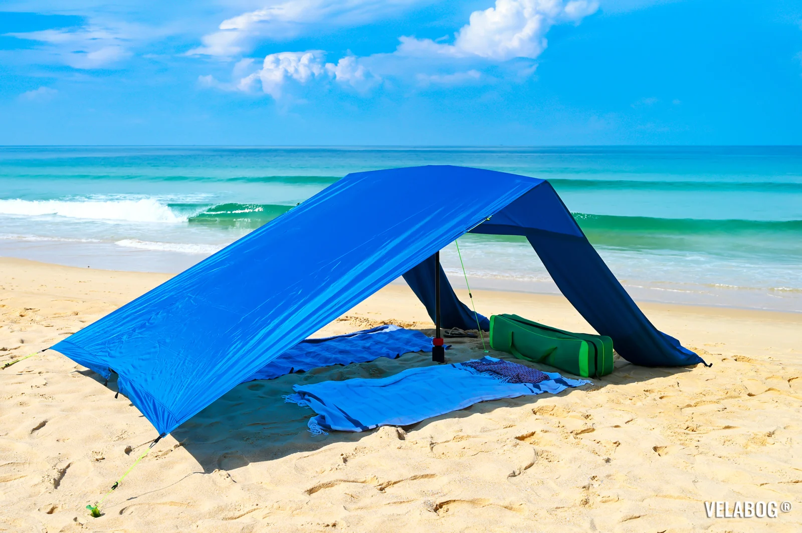 Vela da sole tenda da spiaggia Immagini. | Velabog